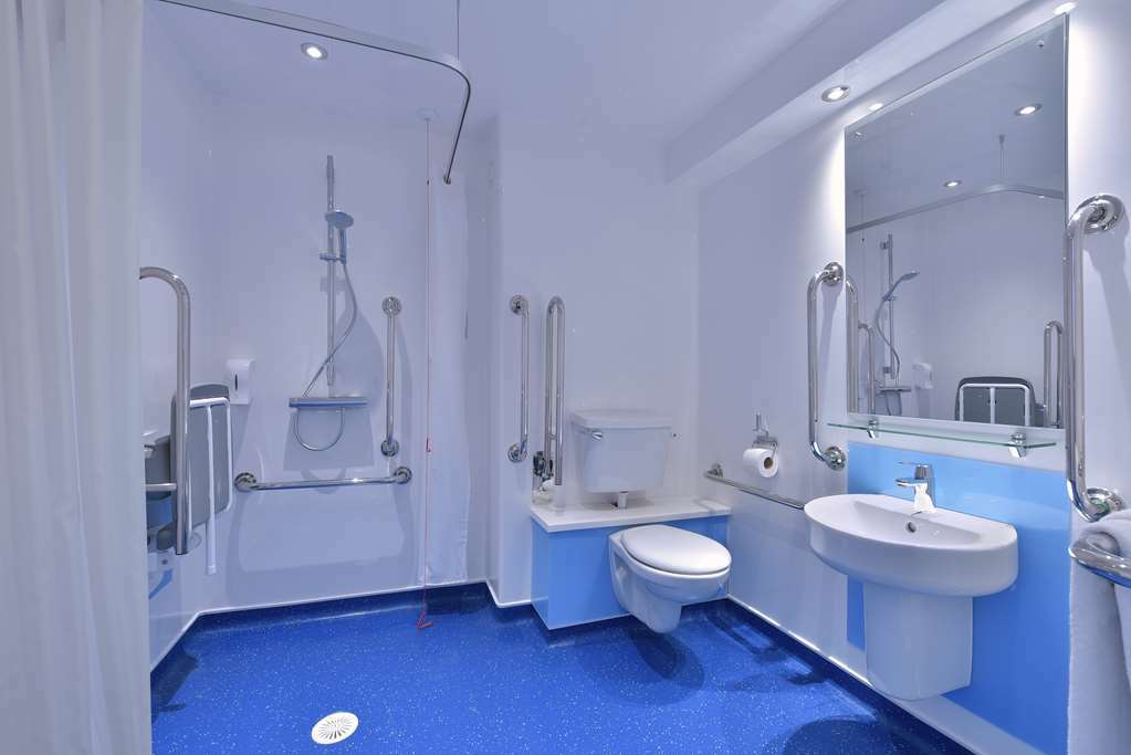 Travelodge Preston Central Szoba fotó